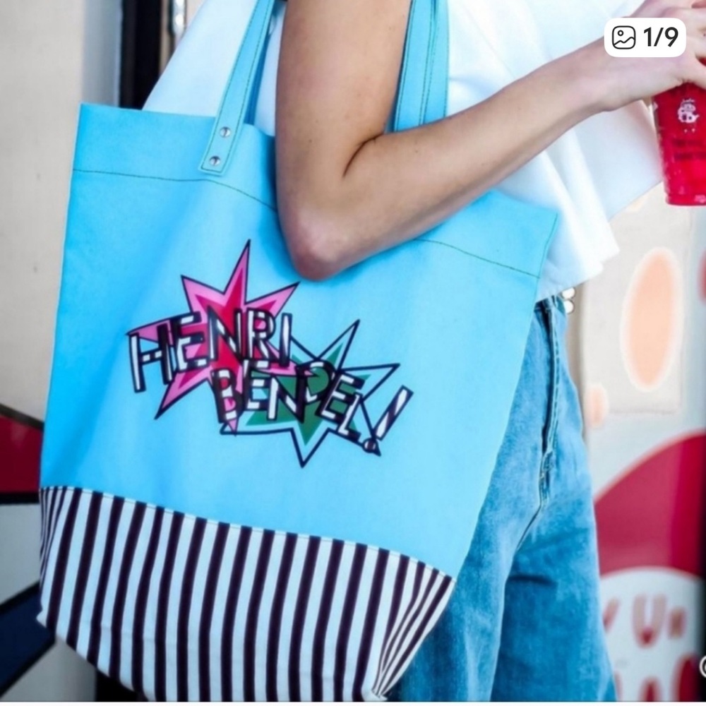 Henri Bendel Canvas Tote ~ new! Collect a piece of fashion history from Bendel.